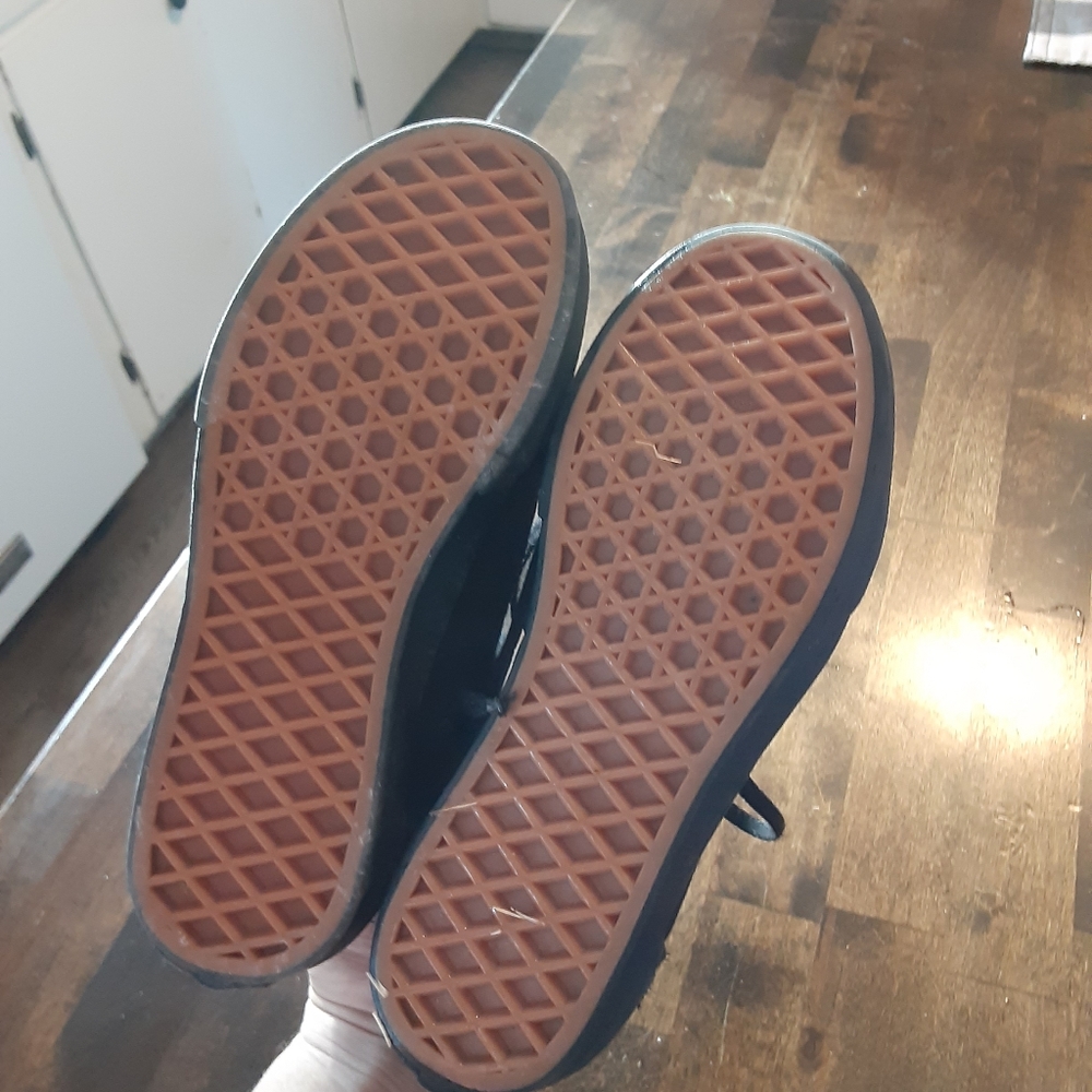 Vans - Picture 5 of 5